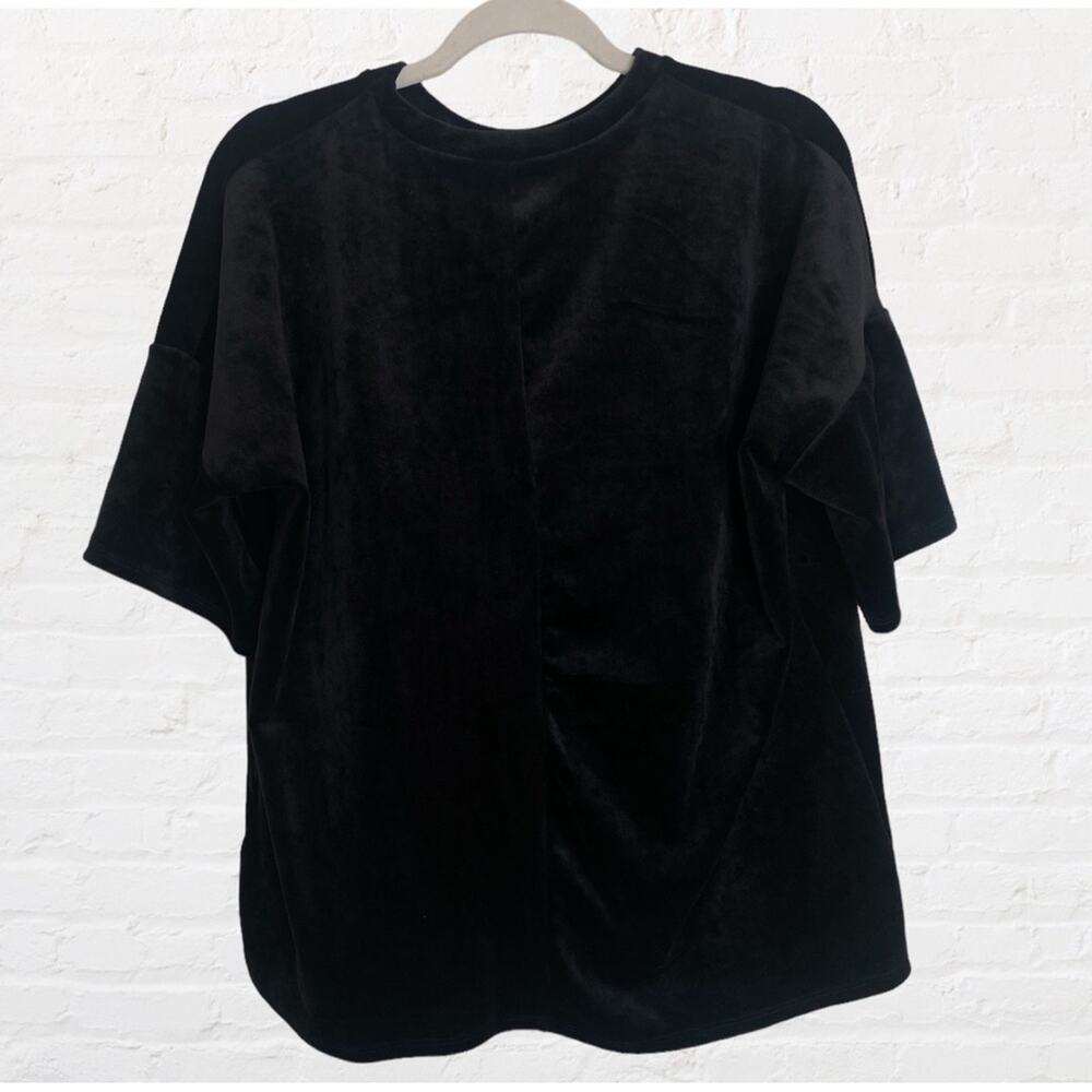 NEW Day & Night black velvet oversized tshirt